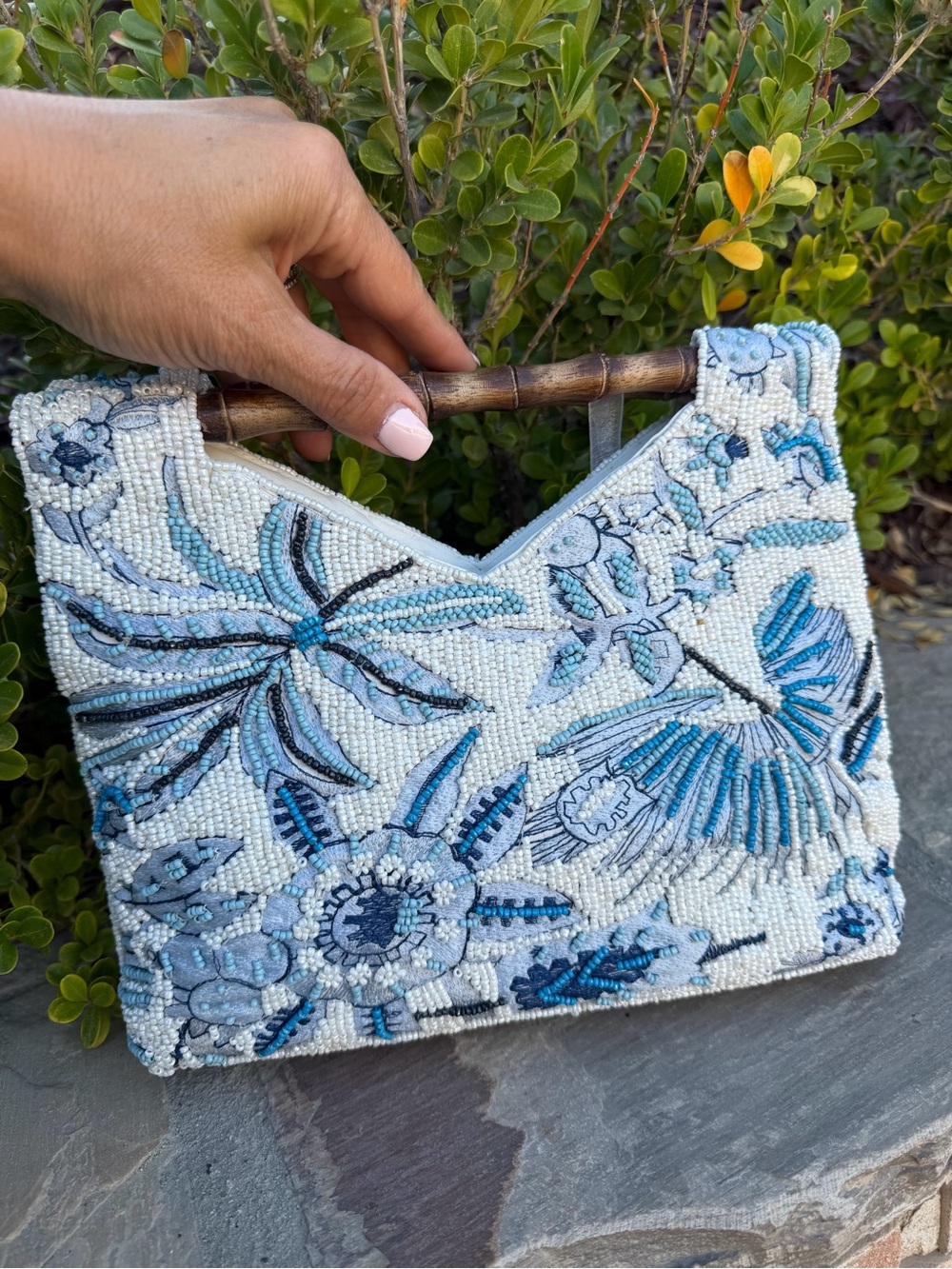 NWT BEADED PURSE Blue Floral BAG w Bamboo Handle Sequin Statement Bag - Picture 11 of 16